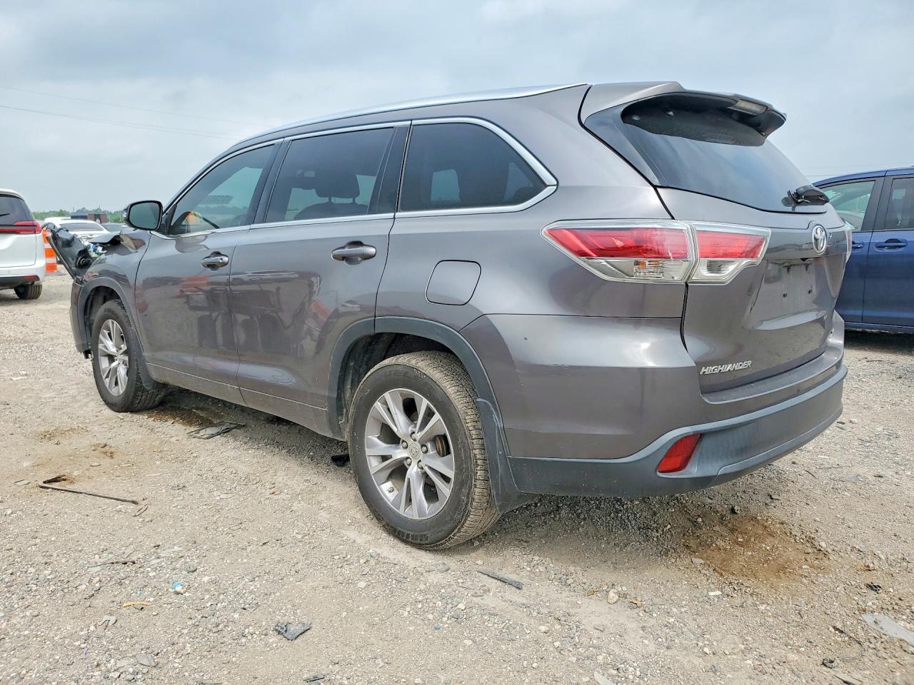 2015 Toyota Highlander Xle - zdjęcie 2