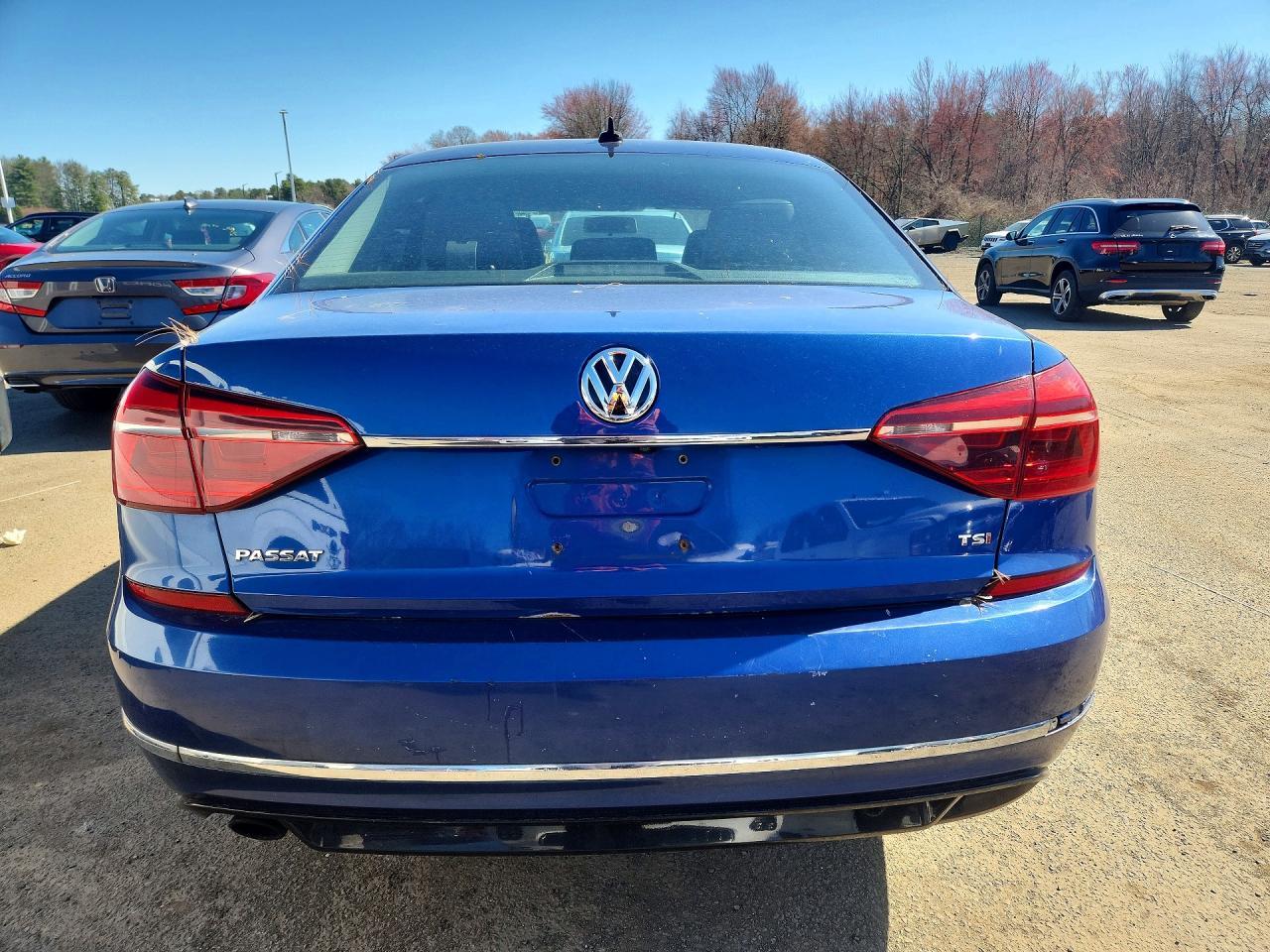 2017 Volkswagen Passat R-Line - zdjęcie 6
