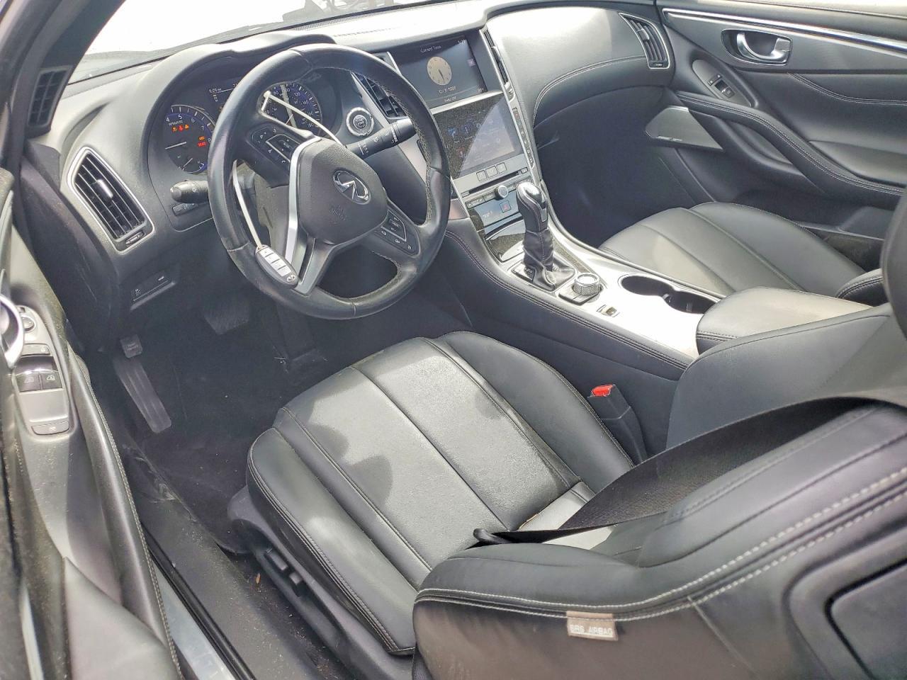 2019 Infiniti Q60 3.0T Luxe - zdjęcie 8