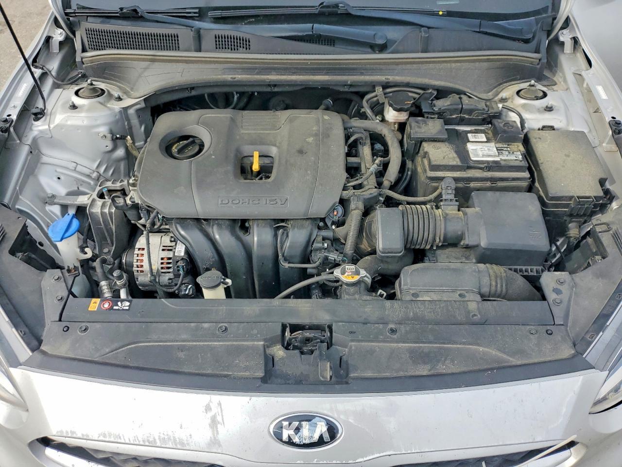 2021 Kia Forte Lxs - zdjęcie 11