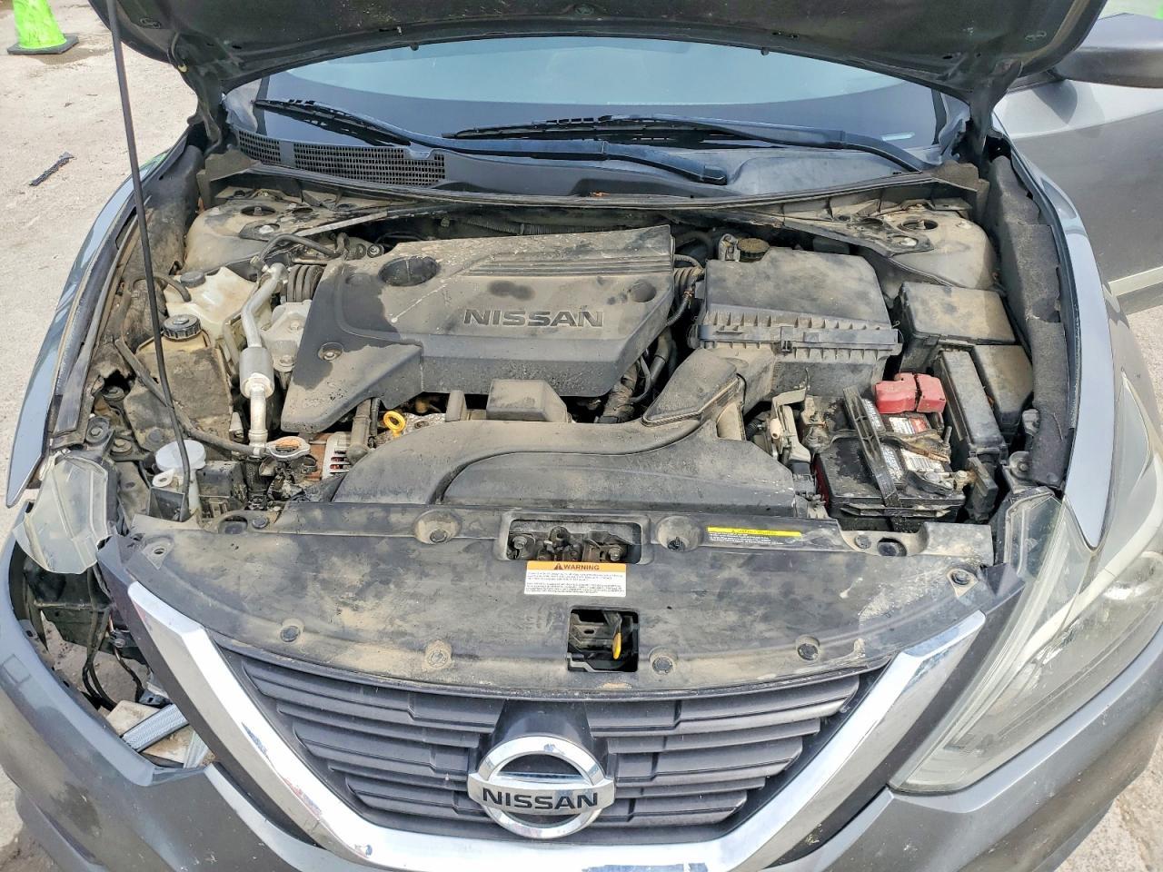 2016 Nissan Altima 2.5 Sr - zdjęcie 11