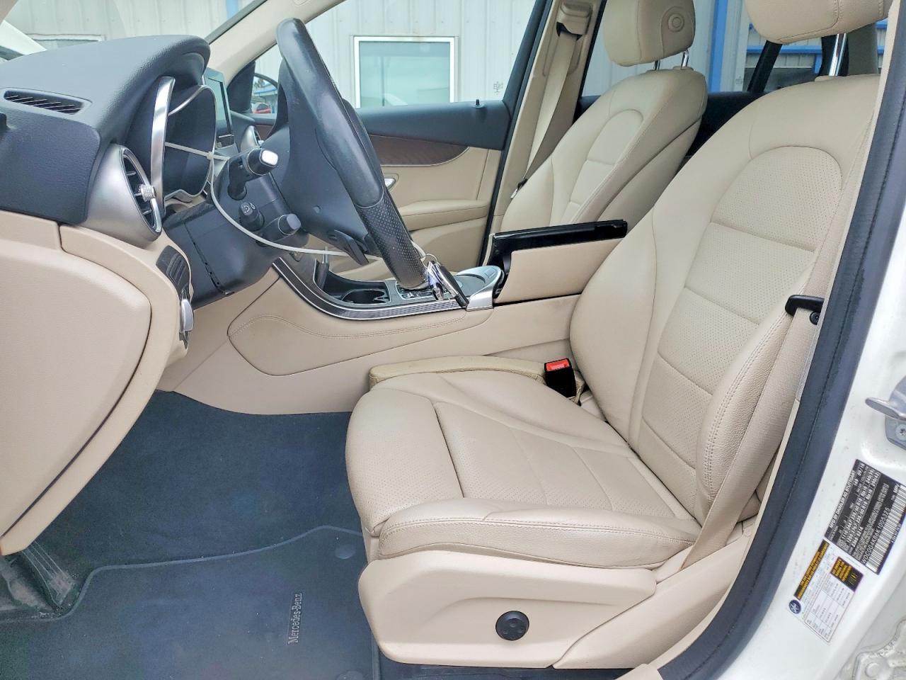 2019 Mercedes-Benz Glc 300 4Matic - zdjęcie 7