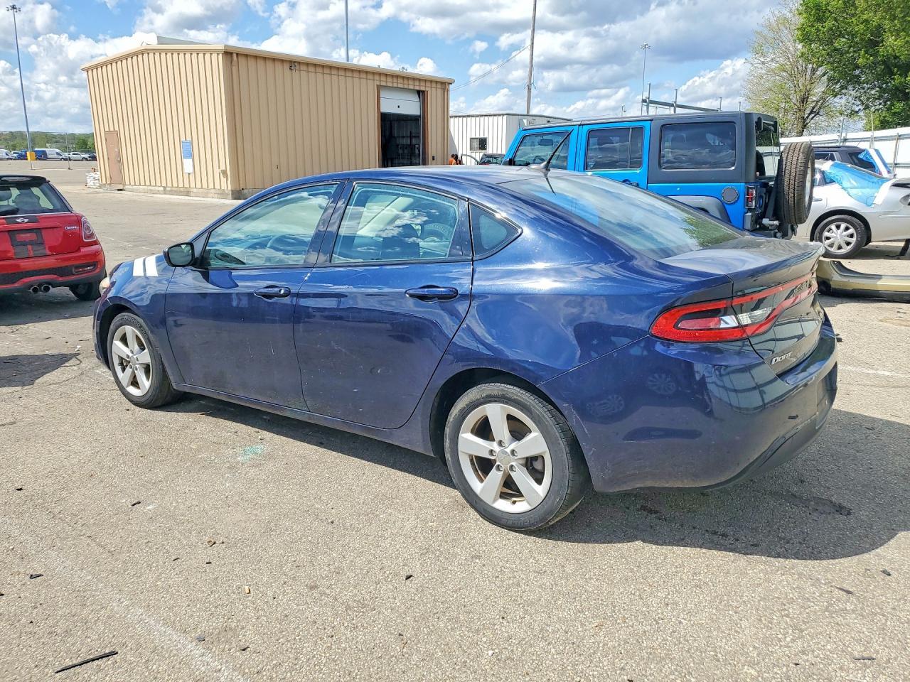 2015 Dodge Dart Sxt - zdjęcie 2