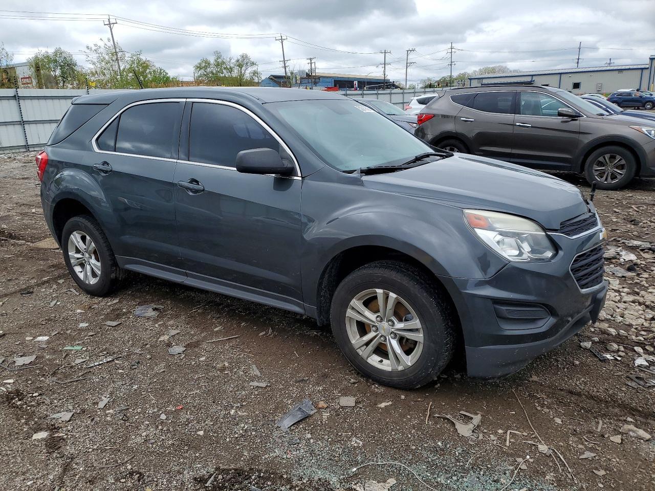 2017 Chevrolet Equinox Ls - zdjęcie 4