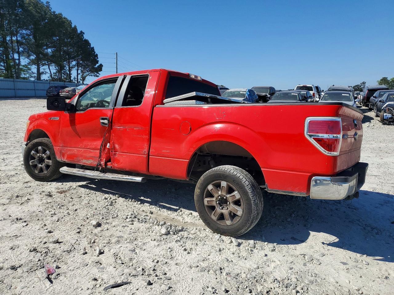 2013 Ford F150 Super Cab - zdjęcie 2