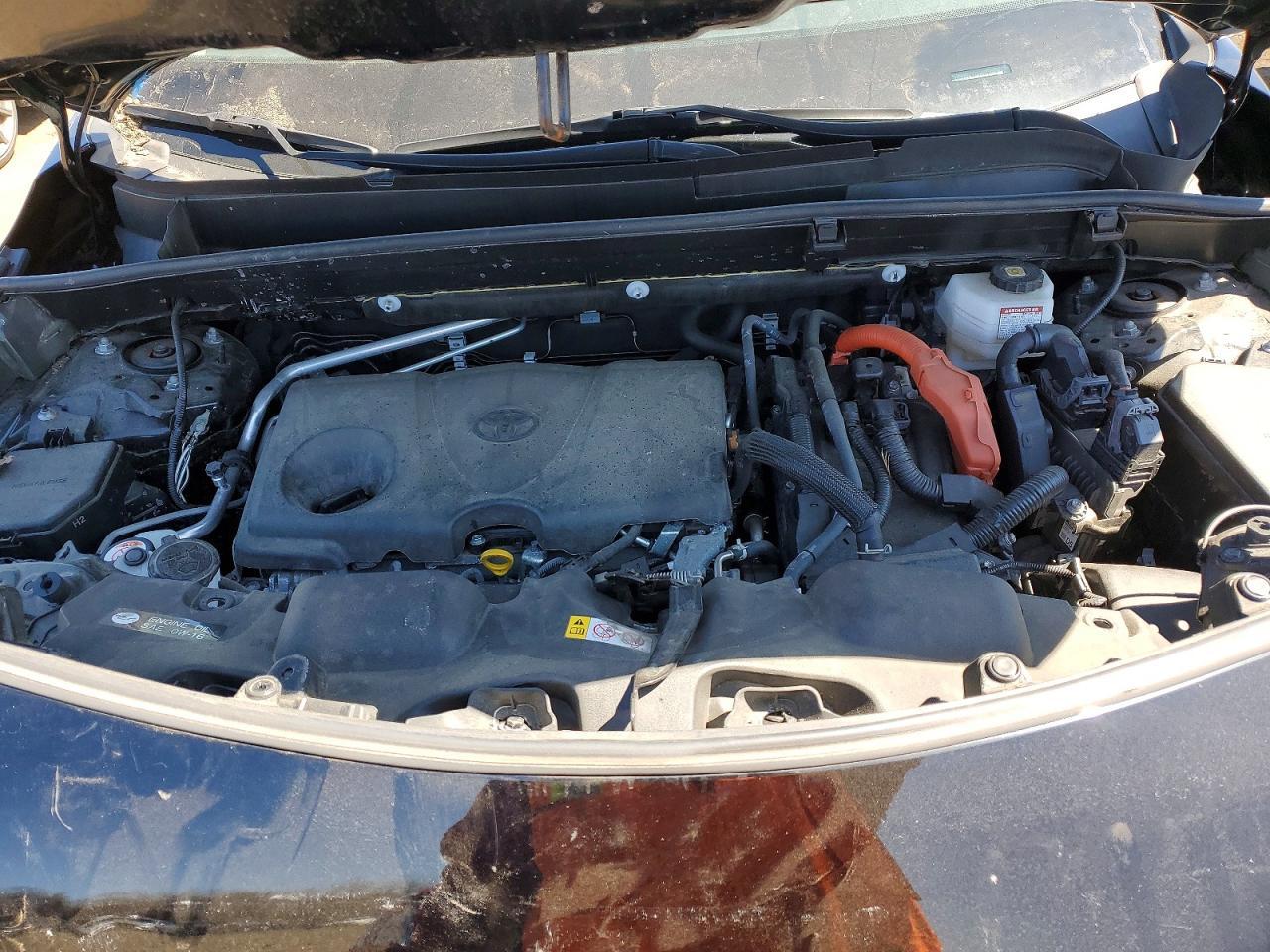 2021 Toyota Venza Le - zdjęcie 13