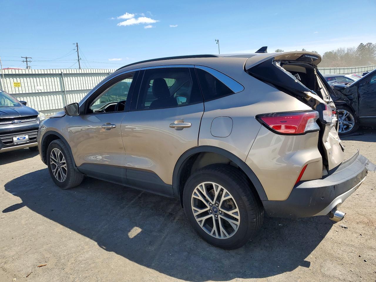 2021 Ford Escape Sel - zdjęcie 2