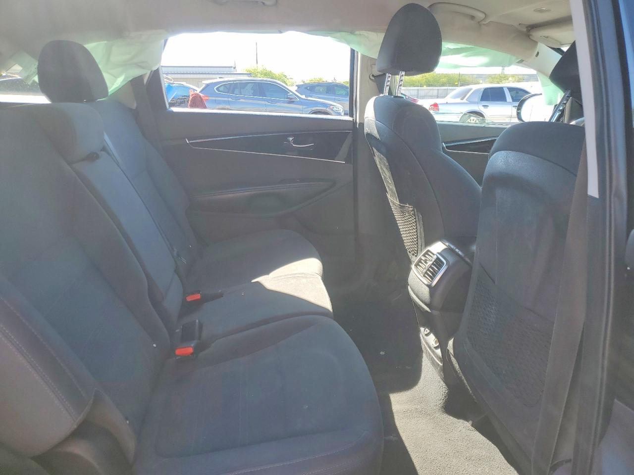 2019 Kia Sorento Lx V6 - zdjęcie 11