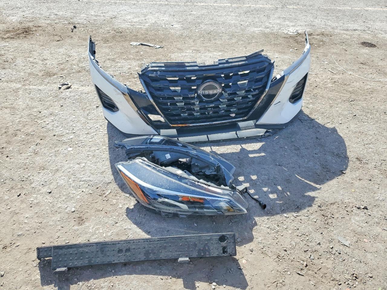 2023 Nissan Kicks Sr - zdjęcie 12