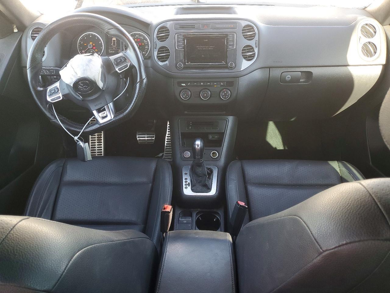 2016 Volkswagen Tiguan S - zdjęcie 8