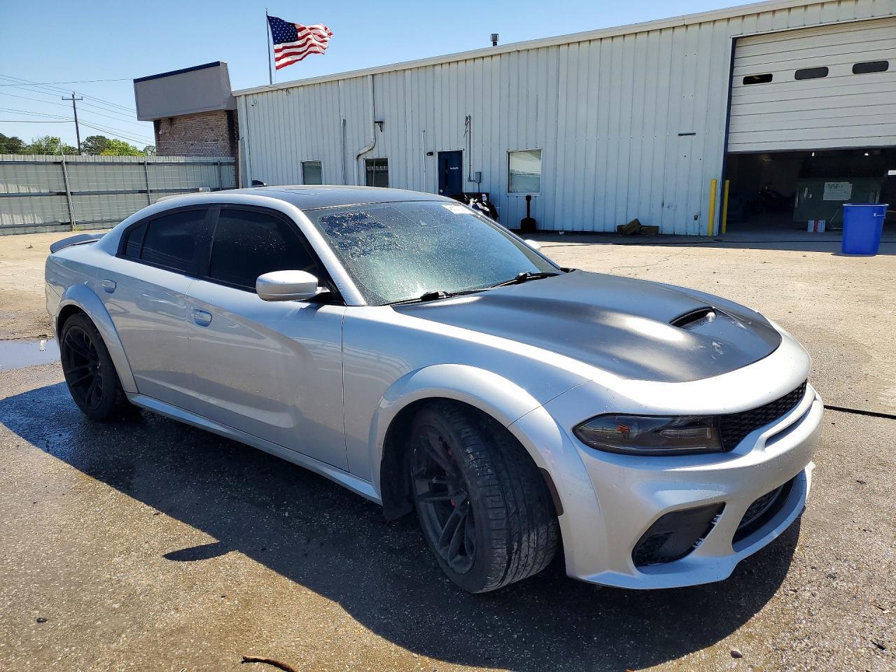 2020 Dodge Charger Scat Pack - zdjęcie 4