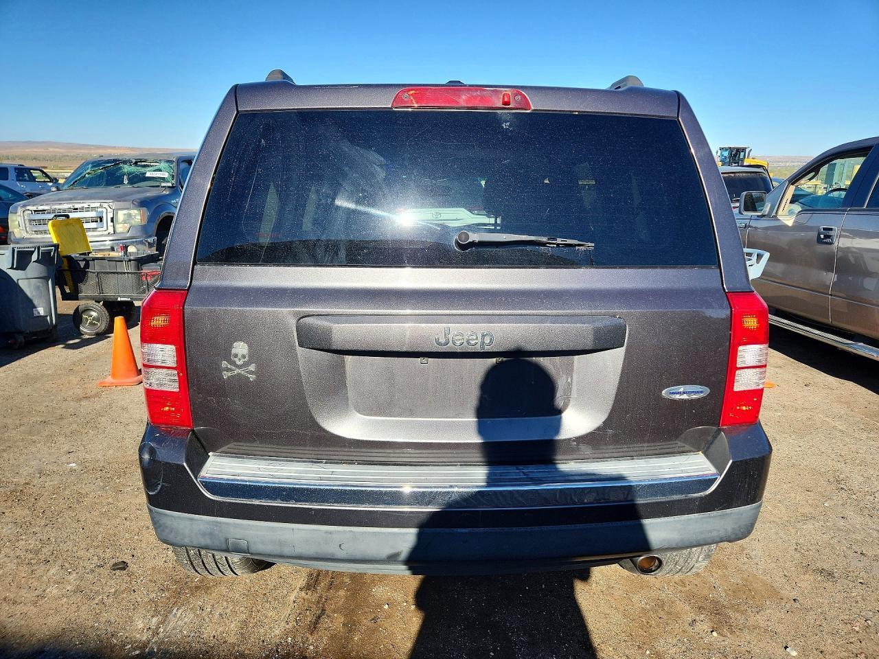 2016 Jeep Patriot Latitude - zdjęcie 6