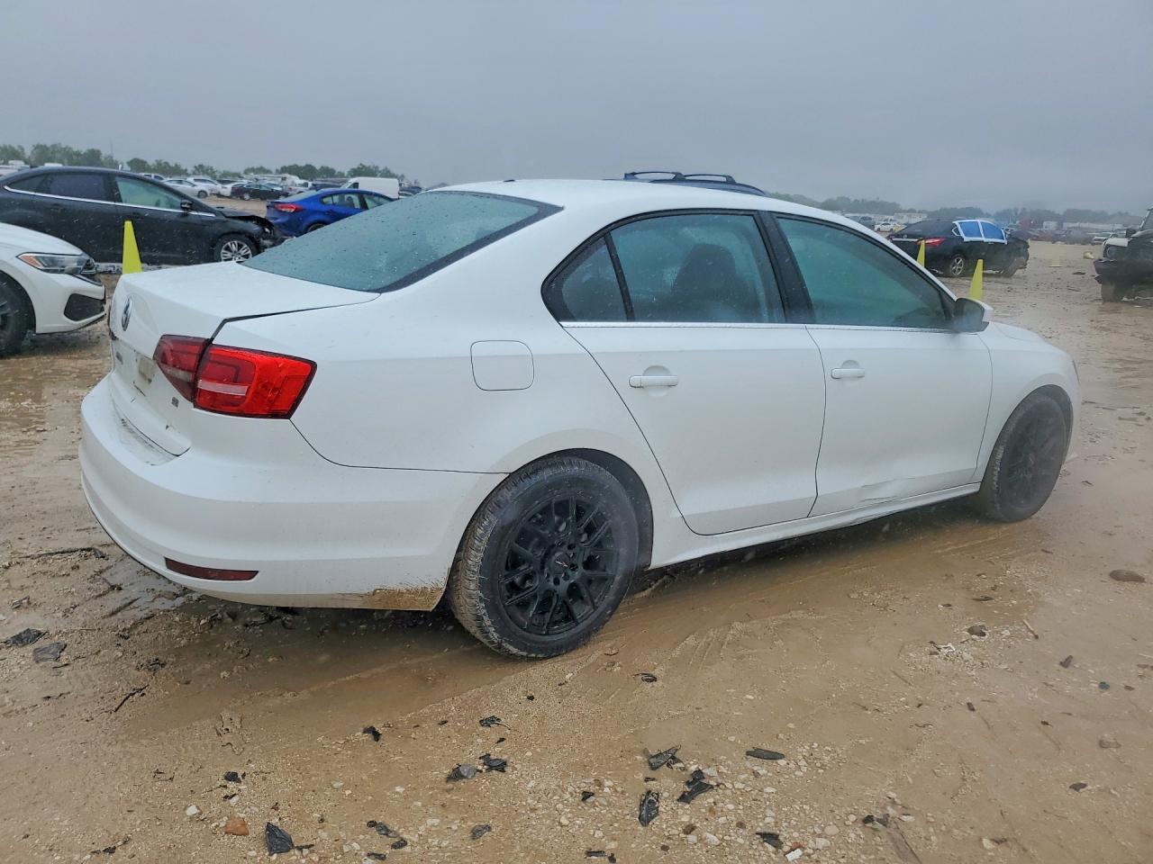 2017 Volkswagen Jetta S - zdjęcie 3
