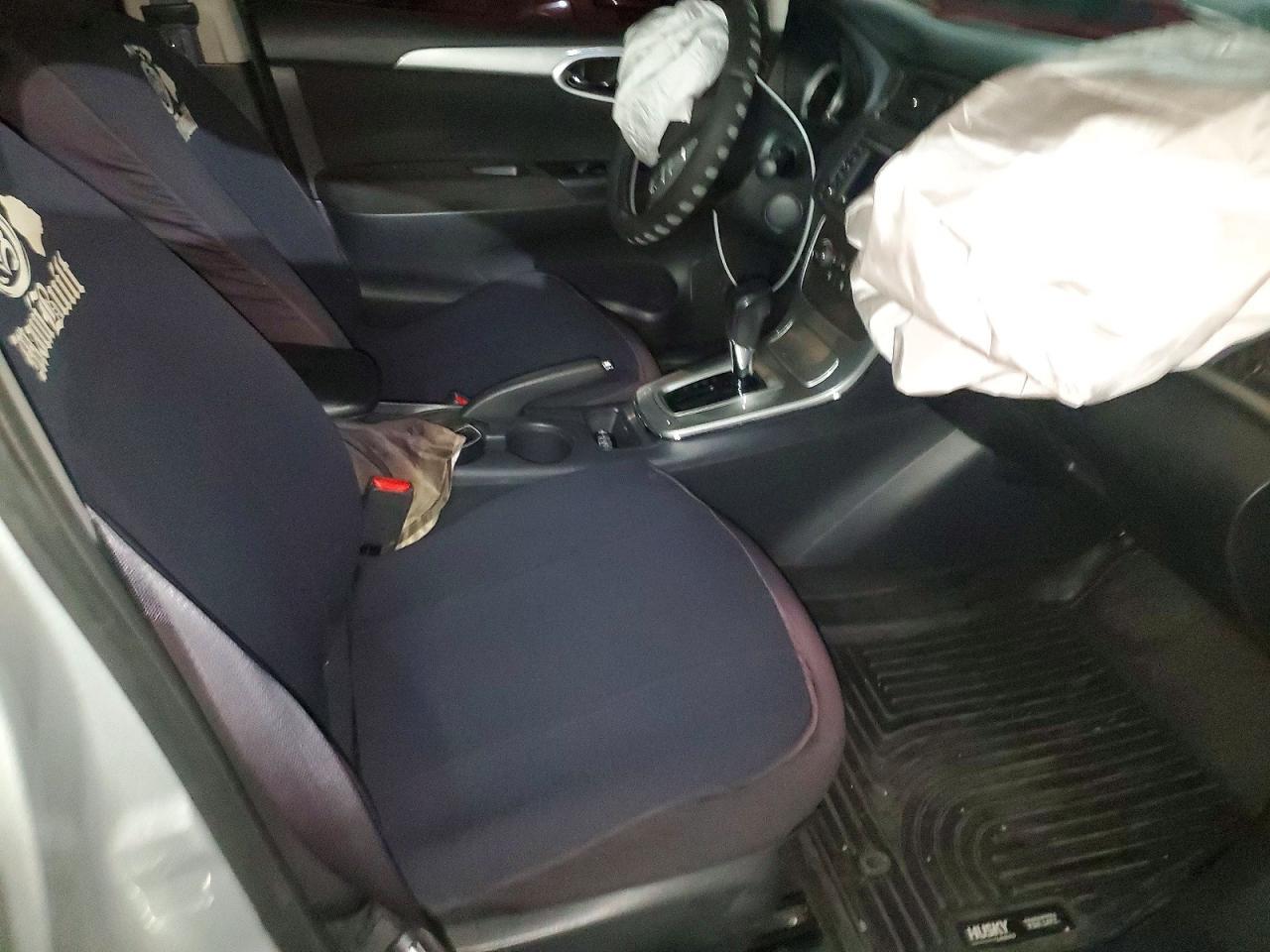 2013 Nissan Sentra S - zdjęcie 13