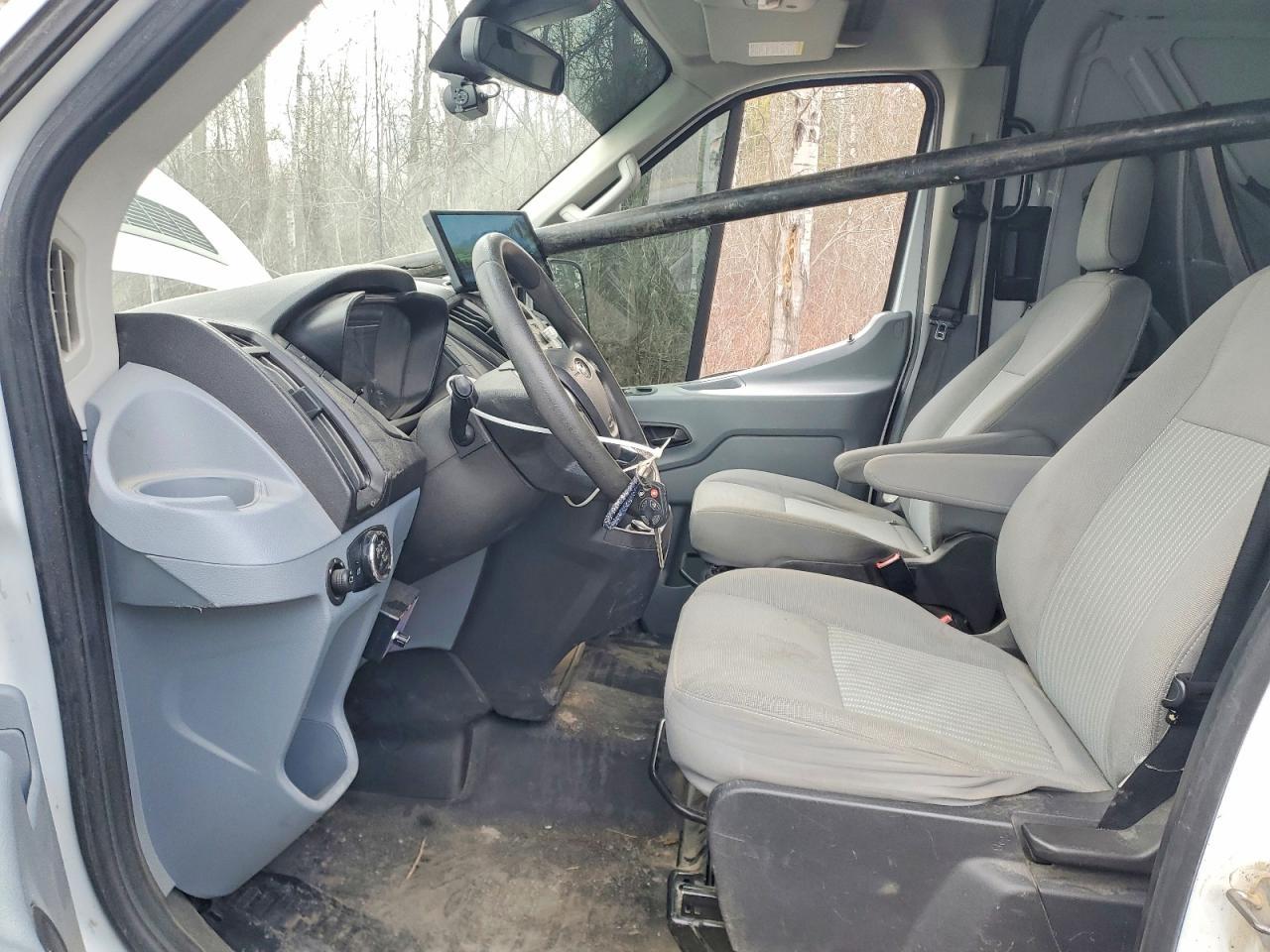 2019 Ford Transit T-250 - zdjęcie 7