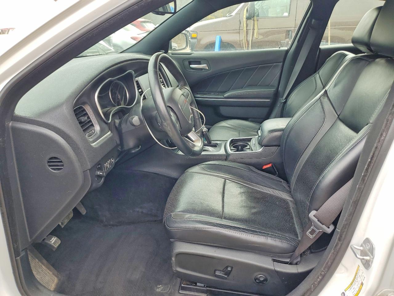 2015 Dodge Charger Sxt - zdjęcie 7
