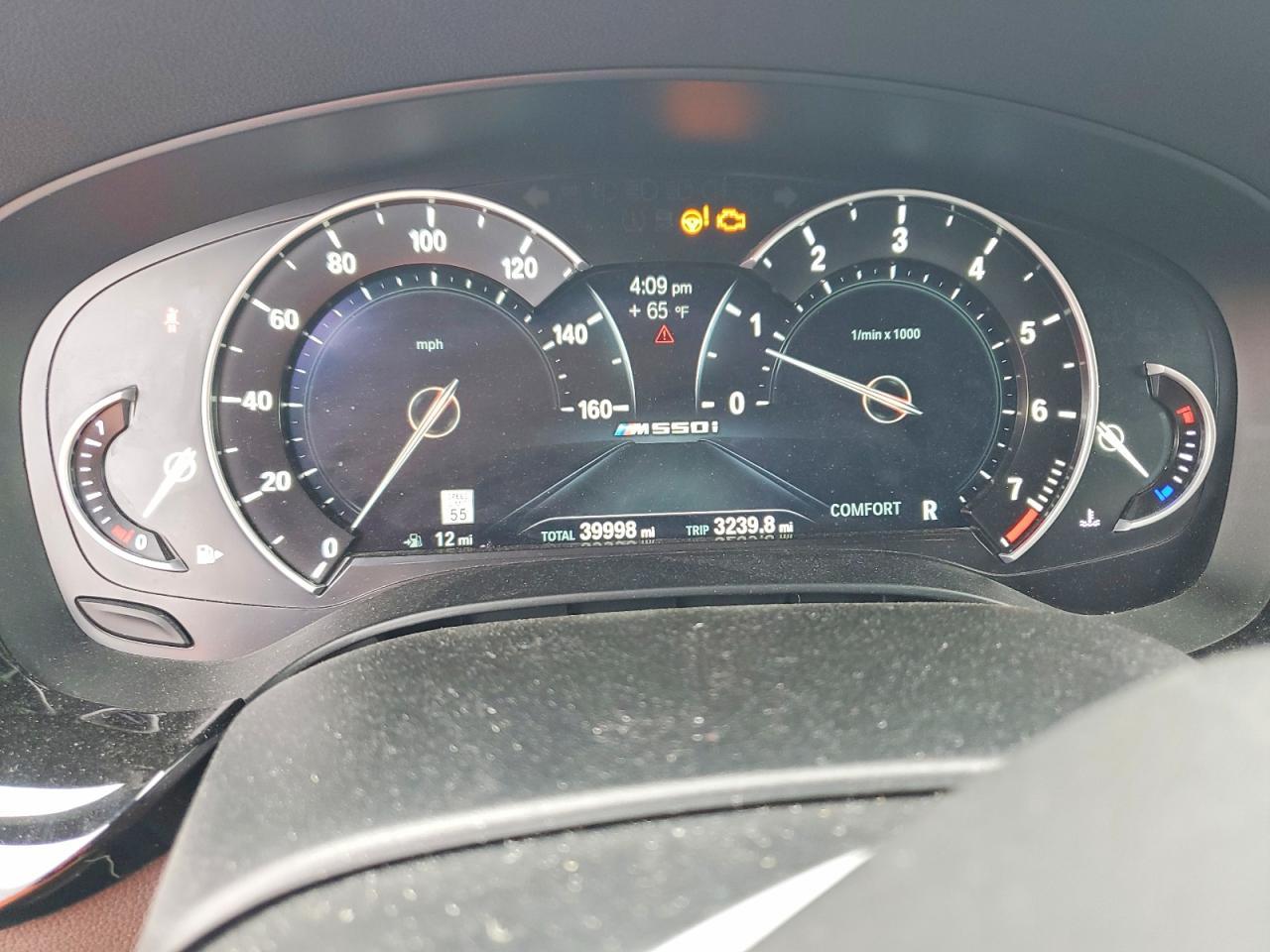 2018 BMW Seria 5 M550i - zdjęcie 9