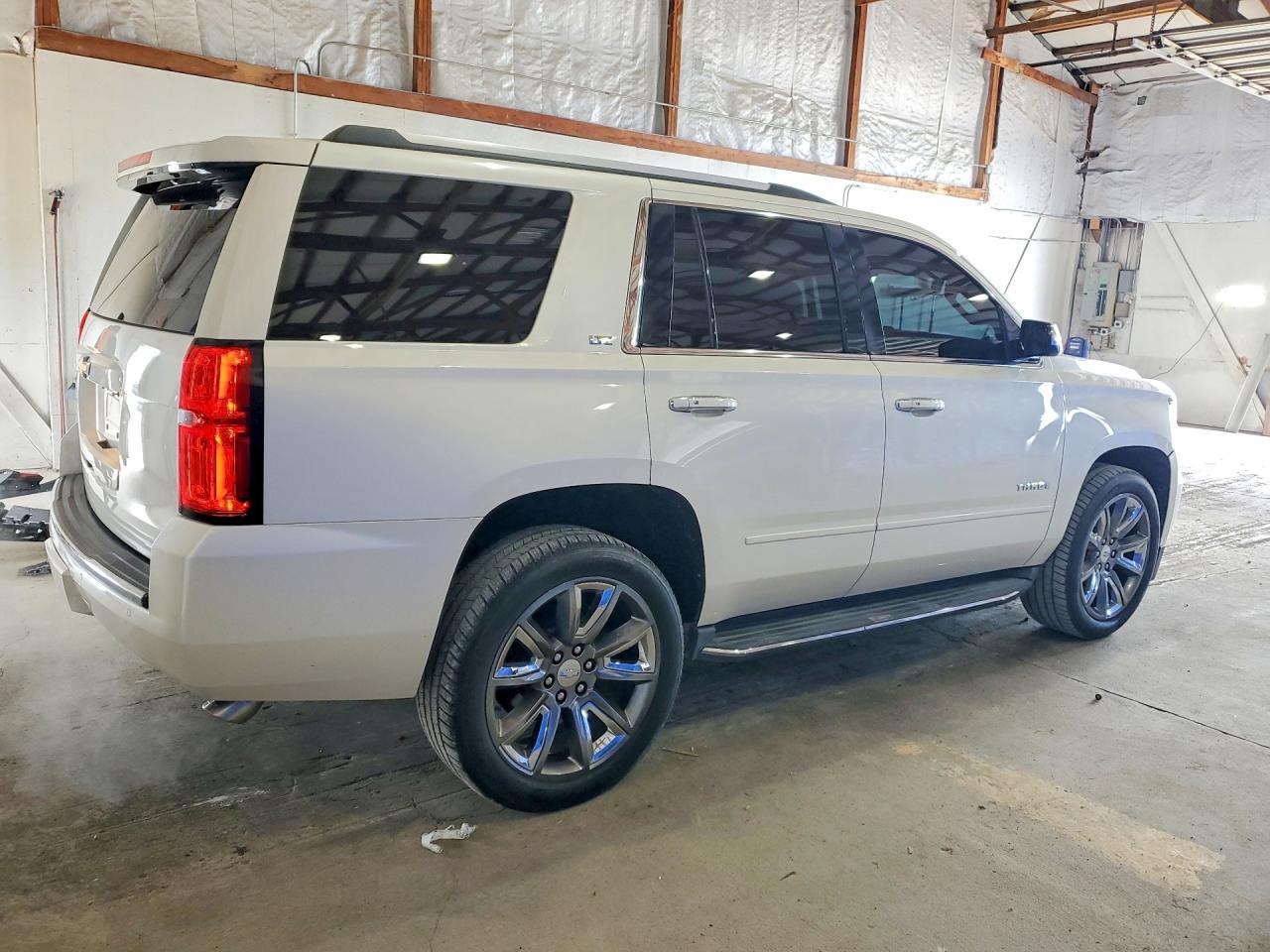 2015 Chevrolet Tahoe K1500 Ltz - zdjęcie 3