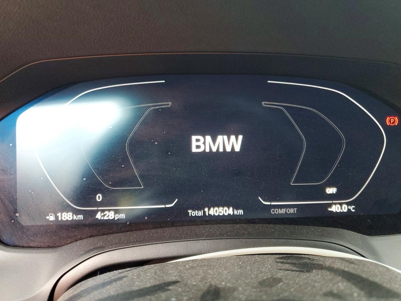 2021 BMW 330Xi - zdjęcie 9