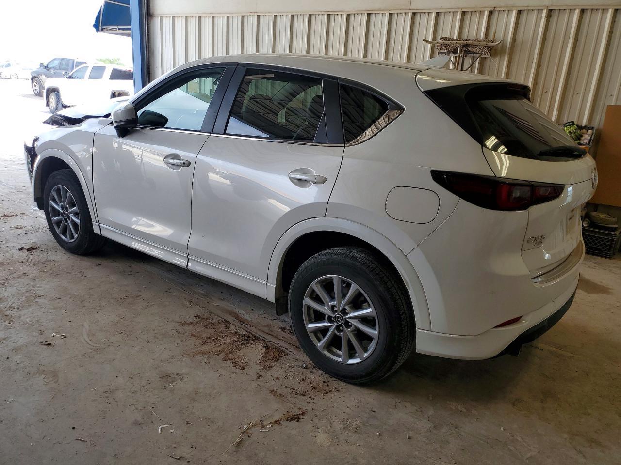 2024 Mazda Cx-5 Preferred - zdjęcie 2