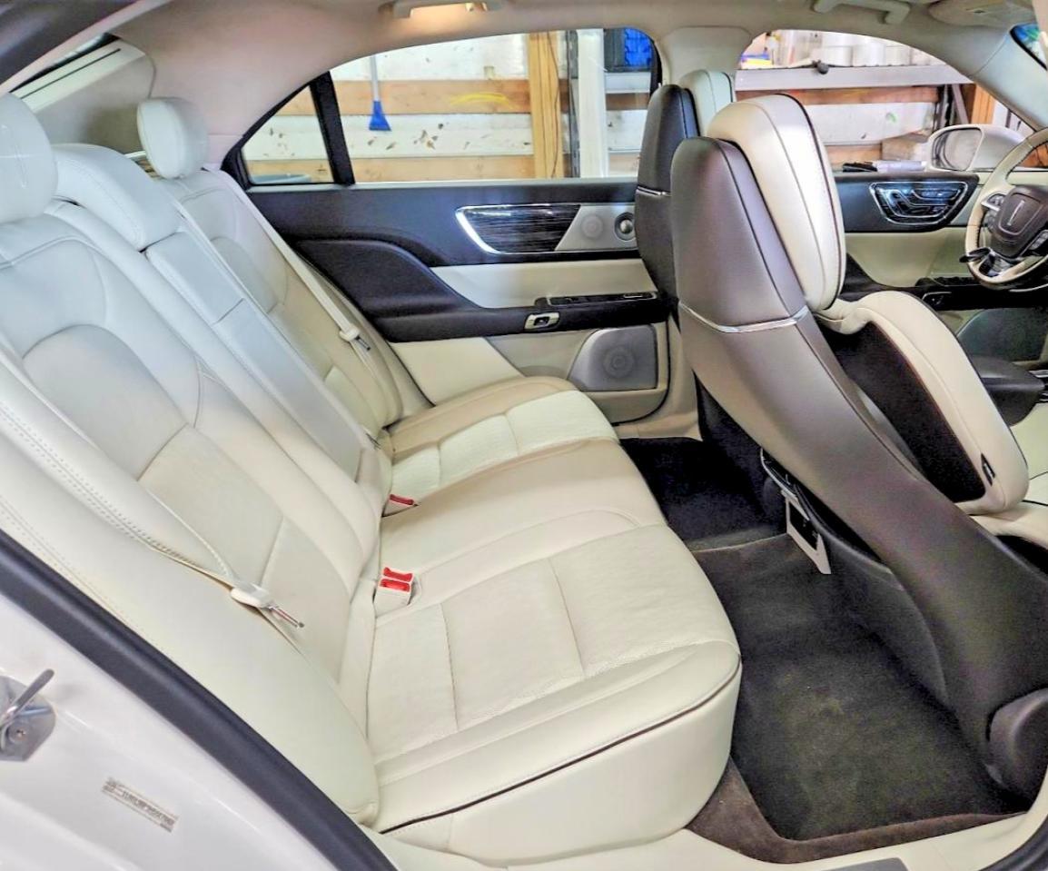 2017 Lincoln Continental Black Label - zdjęcie 10