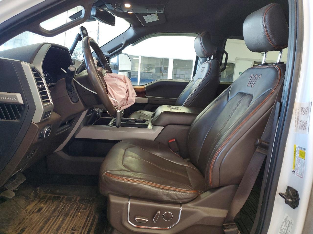 2017 Ford F350 Super Duty - zdjęcie 7