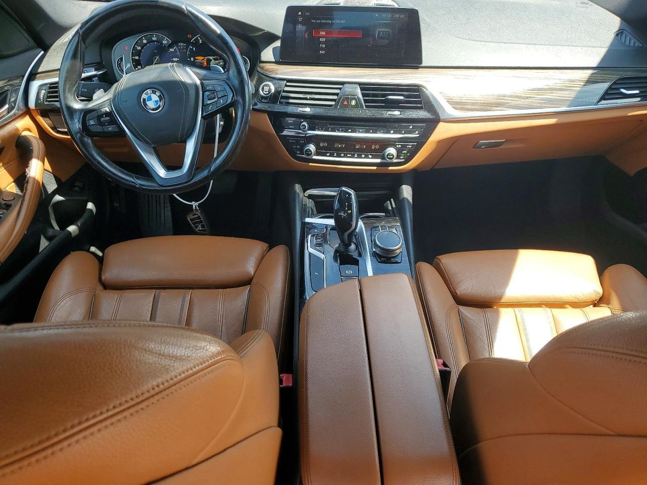 2019 BMW 530 Xi - zdjęcie 8