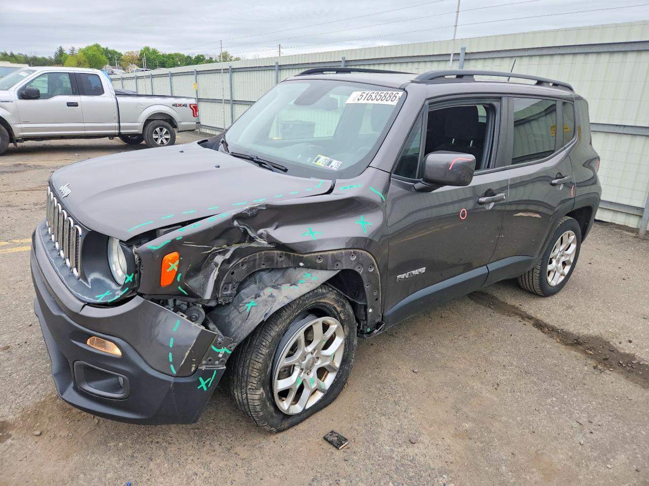 2018 Jeep Renegade Latitude - zdjęcie główne