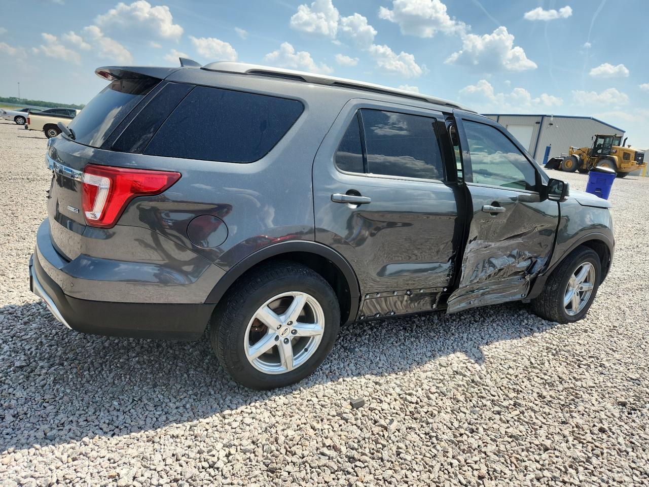 2016 Ford Explorer Xlt - zdjęcie 3