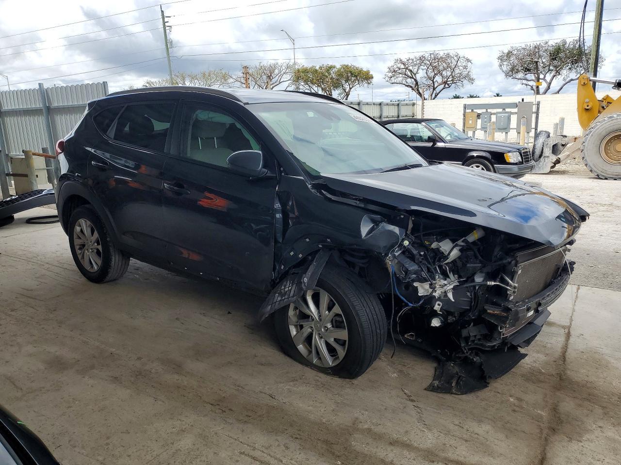 2021 Hyundai Tucson Value - zdjęcie 4