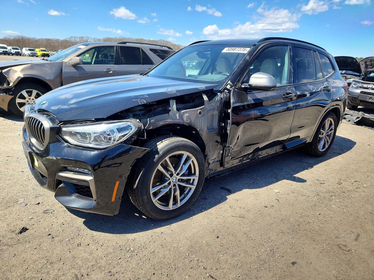 2021 BMW X3 xDrivem40I - zdjęcie główne