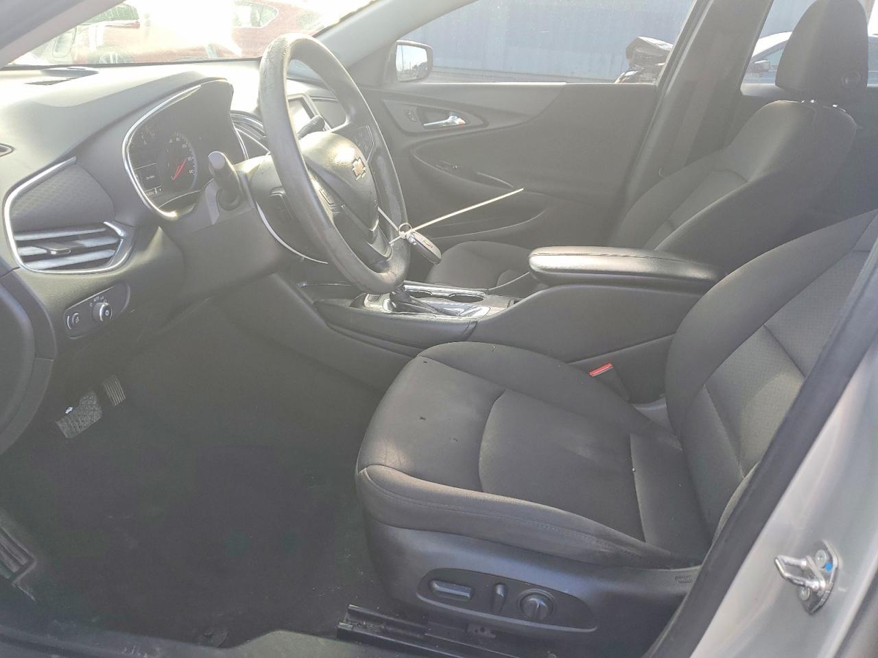 2018 Chevrolet Malibu Lt - zdjęcie 7