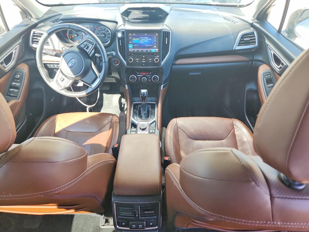 2019 Subaru Forester Touring - zdjęcie 8