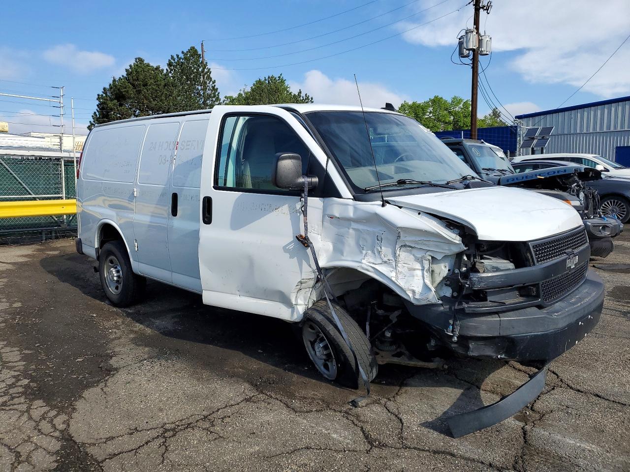 2018 Chevrolet Express G2500 - zdjęcie 4