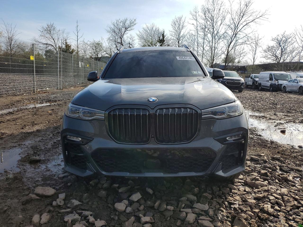 2022 BMW X7 M50I - zdjęcie 5