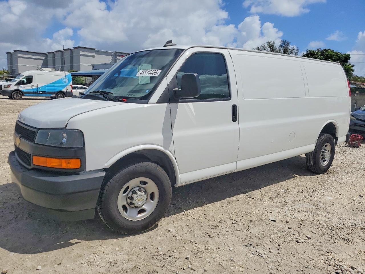 2023 Chevrolet Express G2500 - zdjęcie główne