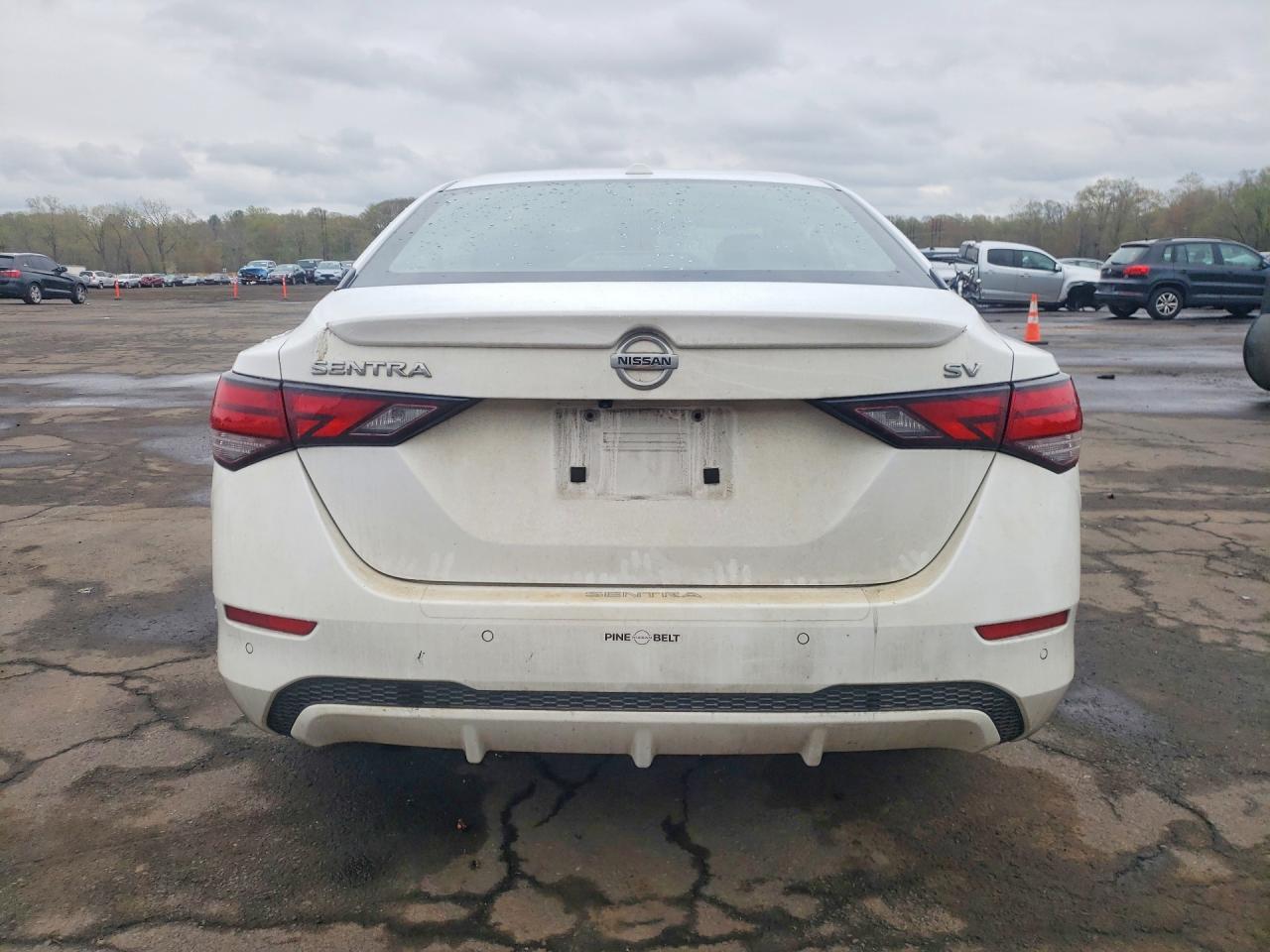 2020 Nissan Sentra Sv - zdjęcie 11