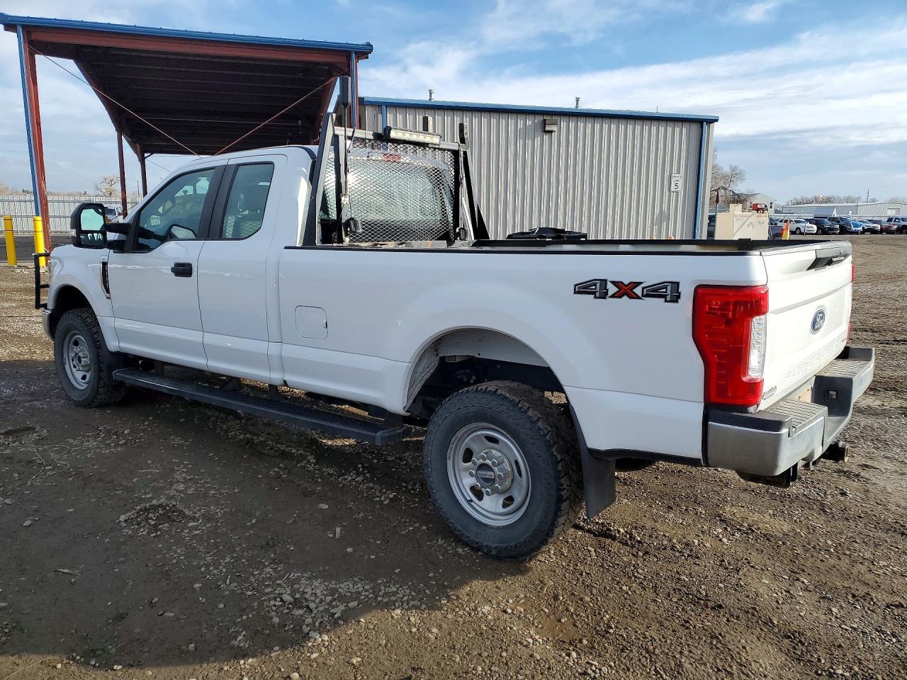 2019 Ford F350 Super Duty - zdjęcie 2