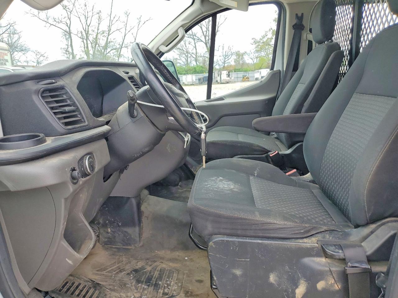 2020 Ford Transit T-250 - zdjęcie 7