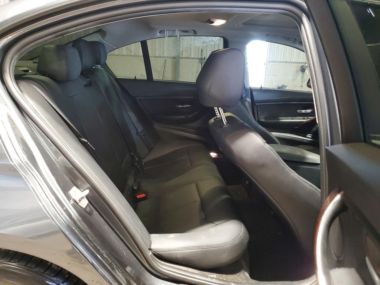 2015 BMW 328 Xi - zdjęcie 10