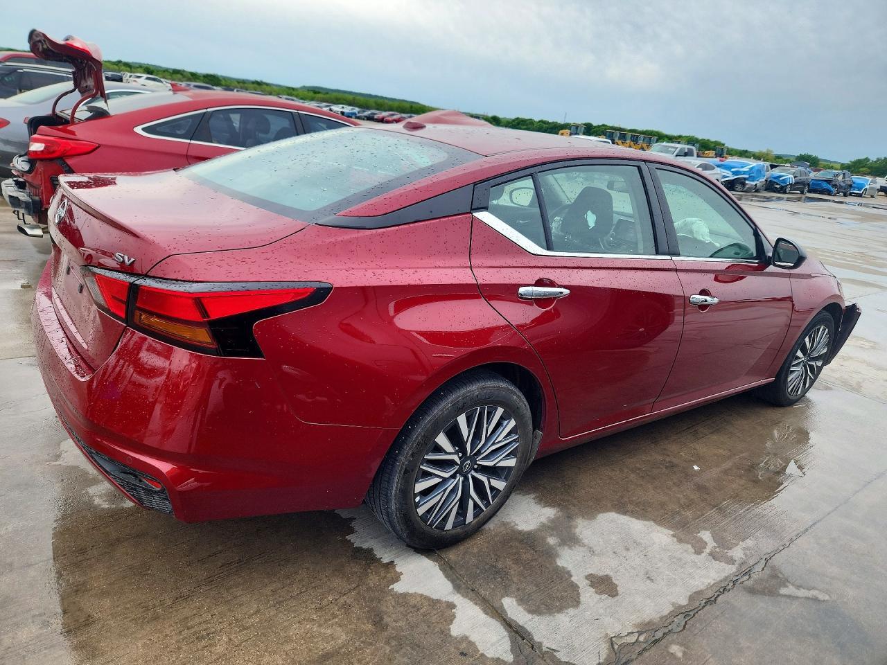 2024 Nissan Altima 2.5 Sv - zdjęcie 3