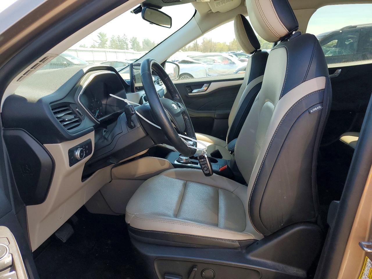 2021 Ford Escape Sel - zdjęcie 7