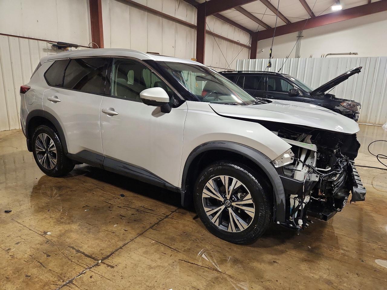 2021 Nissan Rogue Sv - zdjęcie 4