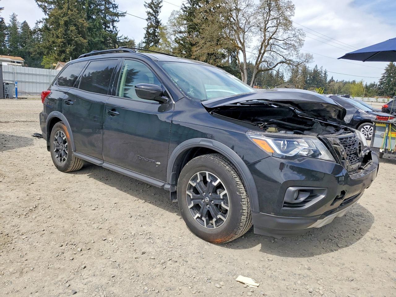 2020 Nissan Pathfinder Sv - zdjęcie 4