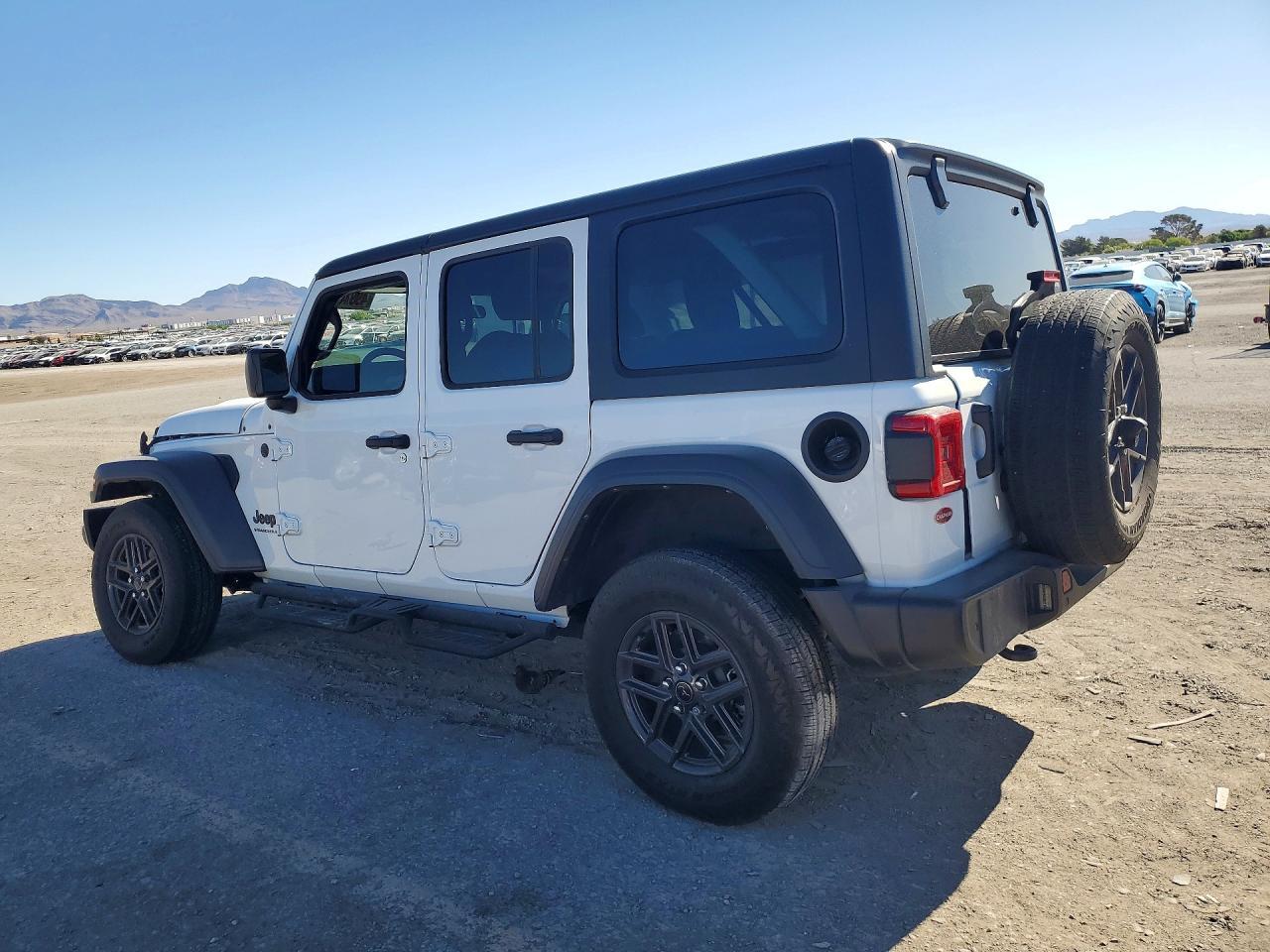 2024 Jeep Wrangler Sport - zdjęcie 2