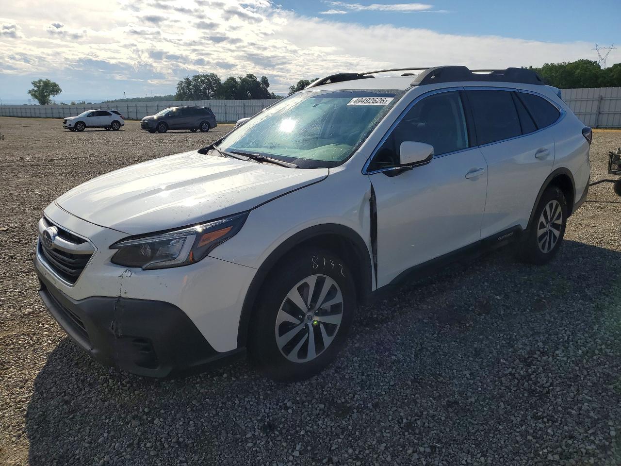 2022 Subaru Outback Premium - zdjęcie główne