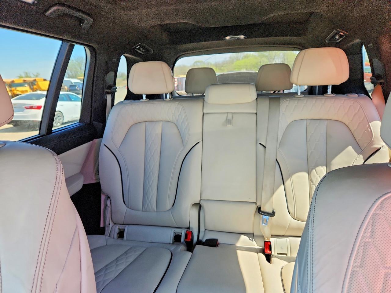 2020 BMW X7 M50I - zdjęcie 10