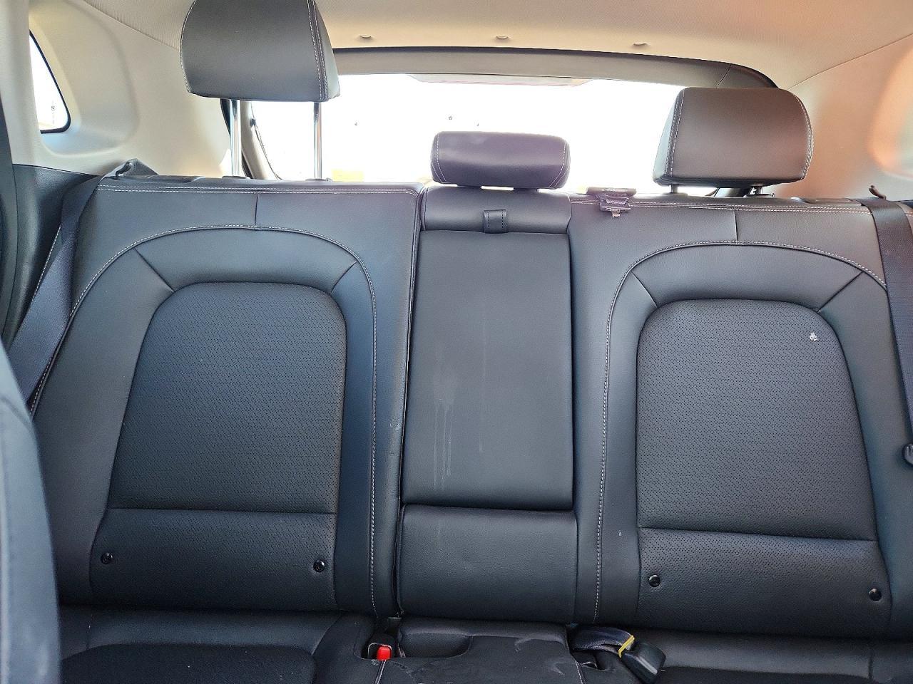 2021 Hyundai Kona Ultimate - zdjęcie 10