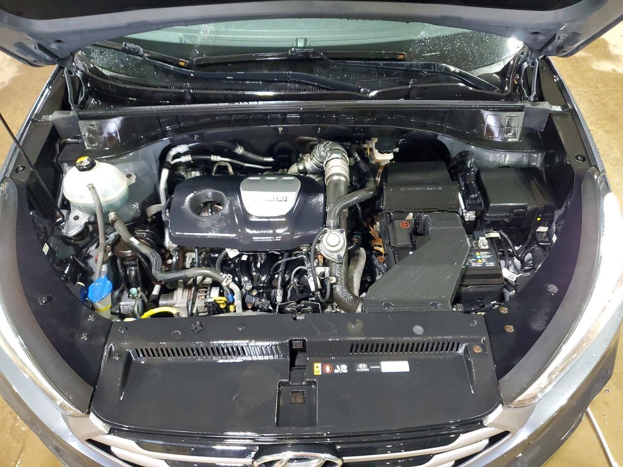 2017 Hyundai Tucson Sport - zdjęcie 12