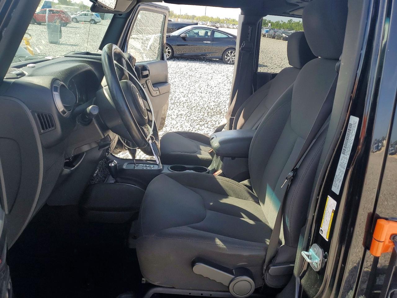 2017 Jeep Wrangler Unlimited Sport - zdjęcie 7